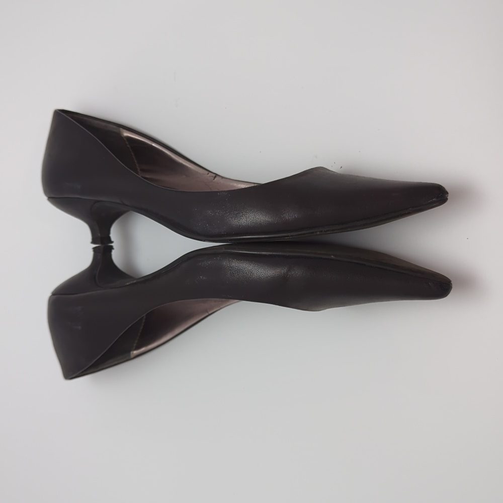 Steve Madden Black Kitten Heel Shoes, sz 7.5 Women's - Picture 5 of 9